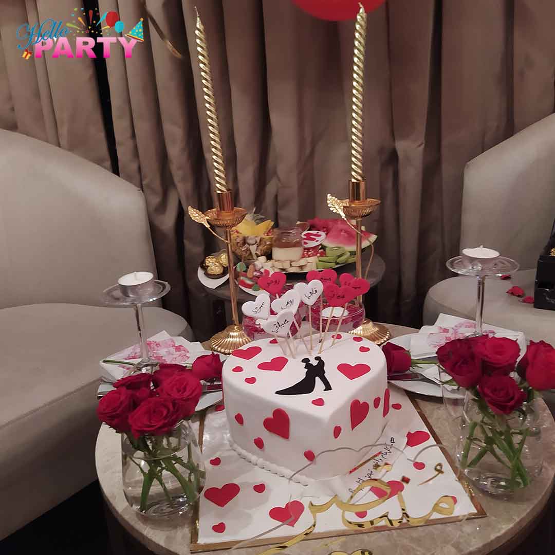 رومنسية-ورد طبيعي-ورد صناعي-ورق الورد-شمع-شموع-زوج-زوجة-راحة-استرخاء-أجواء رومنسية-يعشقها-عشق - بلاد الغربة-اوربا-كندا-اهتمام-حماسة-حب-غرام-موعد-أسئلة-يتحدث كثيراً-خجل-تردد-ارتباط-سعيد-النية الصافية-الصادقة-الاهتمام المتبادل-تنظيم-حفلات-و-مناسبات-في-