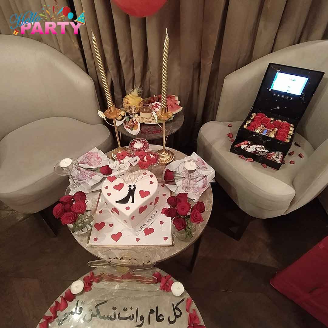 رومنسية-ورد طبيعي-ورد صناعي-ورق الورد-شمع-شموع-زوج-زوجة-راحة-استرخاء-أجواء رومنسية-يعشقها-عشق - بلاد الغربة-اوربا-كندا-اهتمام-حماسة-حب-غرام-موعد-أسئلة-يتحدث كثيراً-خجل-تردد-ارتباط-سعيد-النية الصافية-الصادقة-الاهتمام المتبادل-تنظيم-حفلات-و-مناسبات-في-