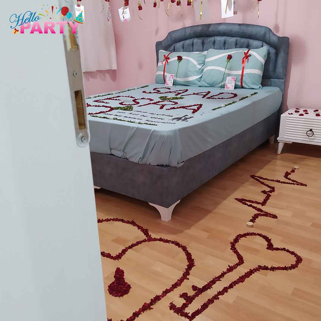 رومنسية-ورد طبيعي-ورد صناعي-ورق الورد-شمع-شموع-زوج-زوجة-راحة-استرخاء-أجواء رومنسية-يعشقها-عشق - بلاد الغربة-اوربا-كندا-اهتمام-حماسة-حب-غرام-موعد-أسئلة-يتحدث كثيراً-خجل-تردد-ارتباط-سعيد-النية الصافية-الصادقة-الاهتمام المتبادل-تنظيم-حفلات-و-مناسبات-في-