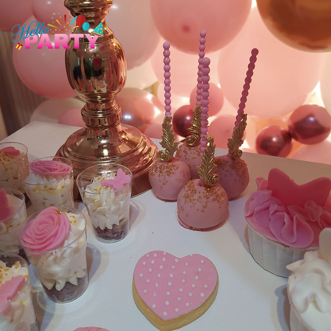 طفل-عيد-ميلاد-تنسيق-اسطنبول-تركيا-حلويات-كيك-كاب-كيك-كيك-بوبس-كعكة-عيد-الميلاد-ديكور-دونات-تنسيق-حفلة-عيد-ميلاد-العاب-العاب-أطفال-كوكيز-زينة-بلاد-الغربة-اوربا-كندا-شركة-تنظيم-مناسبات-في-تركيا-شركة-تنظيم-حفلات-في-تركيا-منسق-حفلات-عيد-ميلاد-تنظيم-حفلات